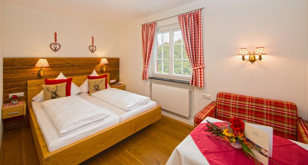 Hotel-Gasthof Adler Lindau  Bagian luar foto