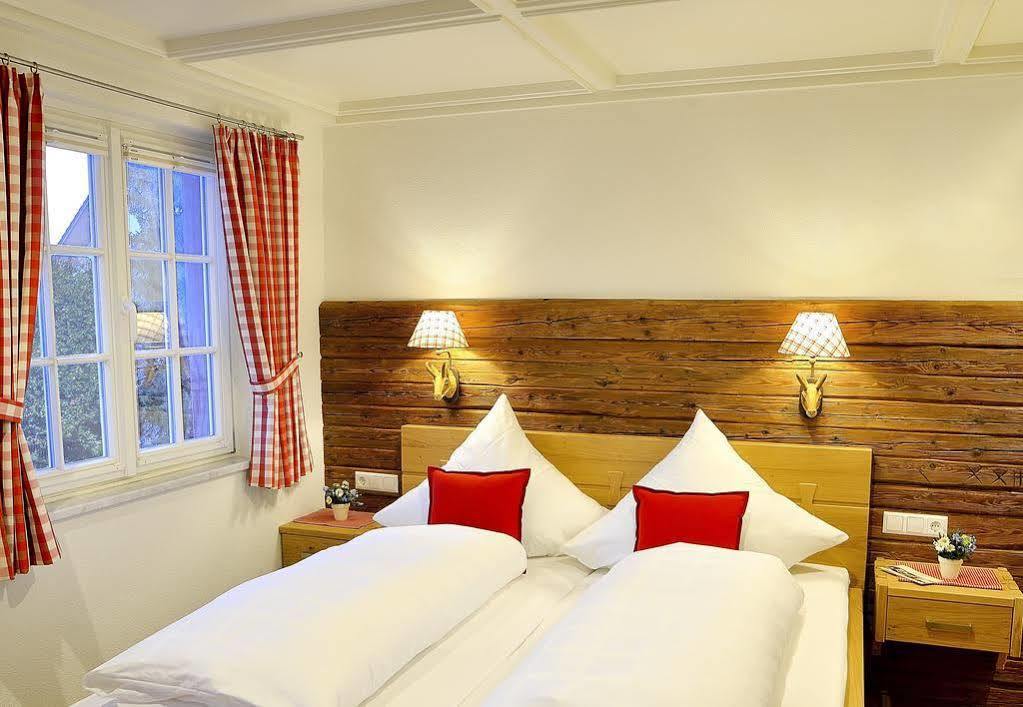 Hotel-Gasthof Adler Lindau  Bagian luar foto